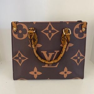 Brown luxury style/inspired bag.